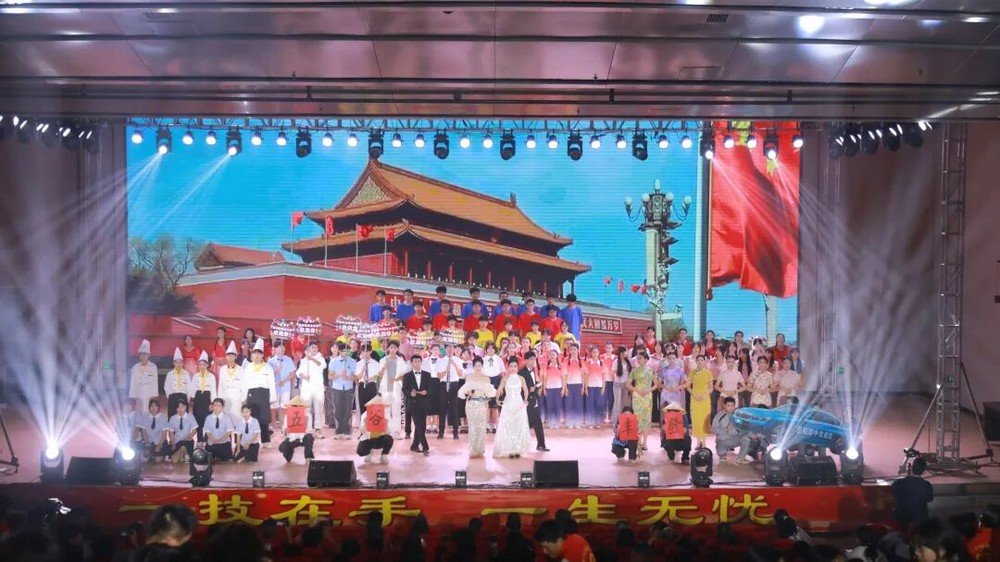 巴中市恩阳区职业中学校园活动